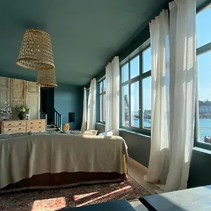 La Maison Du Grand Rocher Frühstückspension